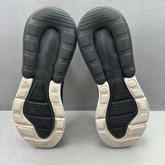 Womens Size 7.5 Nike Air Max 270 Shoes Black / White Athletic Running Sneakers - Picture 8 of 9